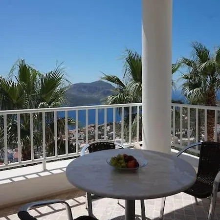 Apartment Apartvilla With An Amazing View Of The Sea